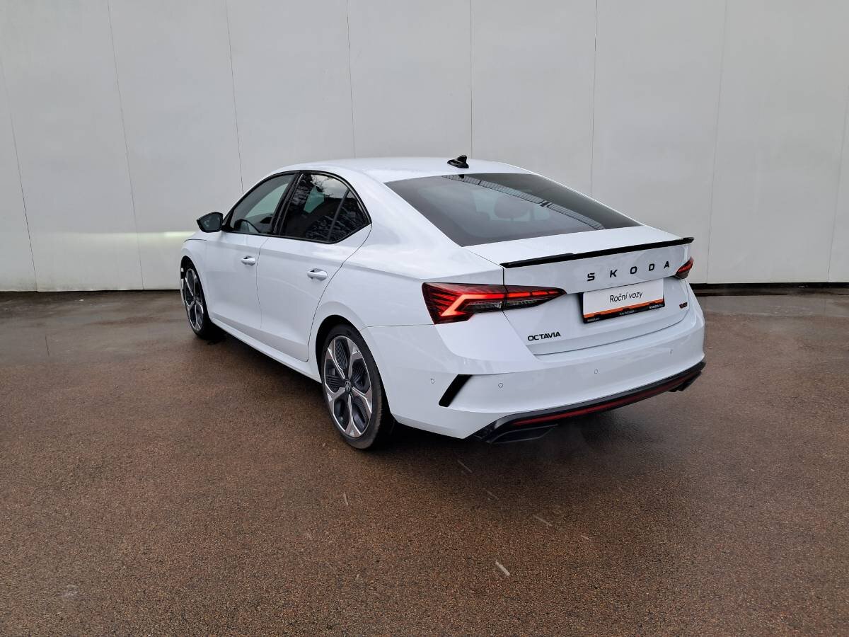 Škoda Octavia Liftback 2,0 l 195 kw