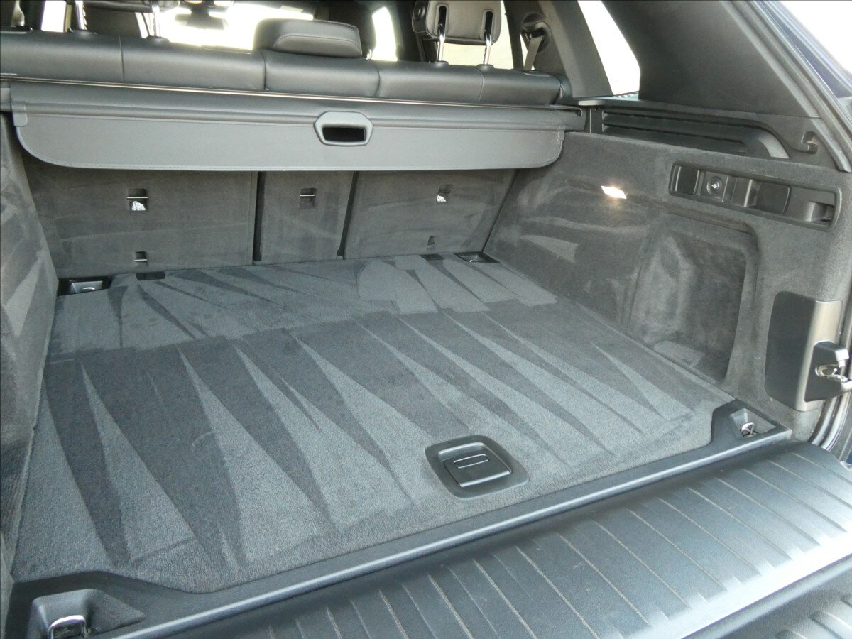 BMW X5 SUV / Terénní 3,0 l 195 kw