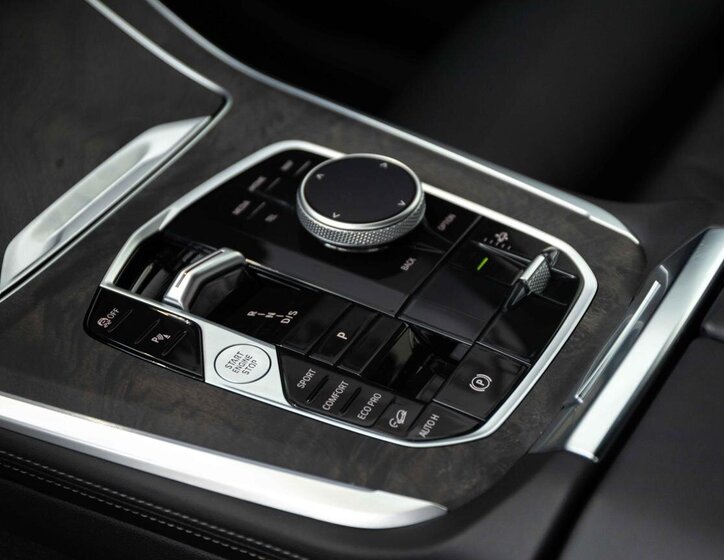 BMW X5 SUV / Terénní 3,0 l 219 kw