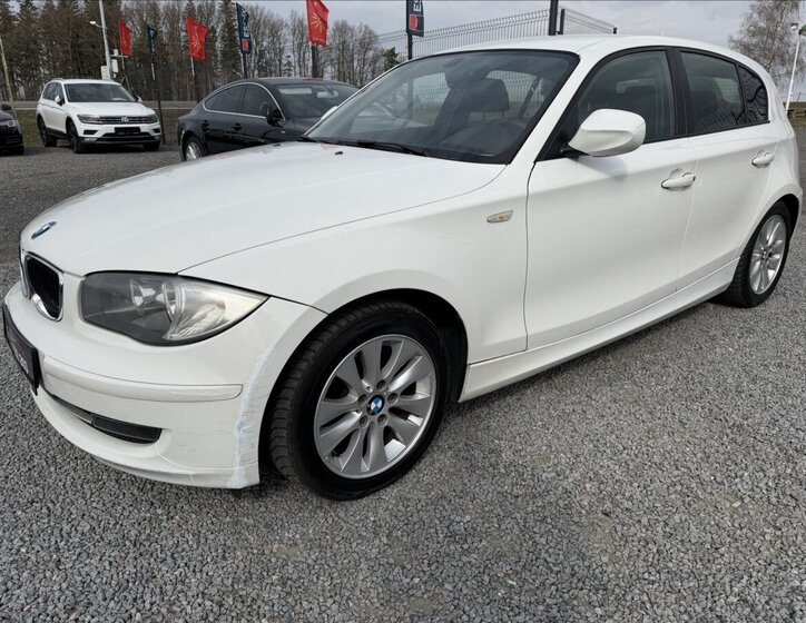 BMW Řada 1 Hatchback 2,0 l 105 kw