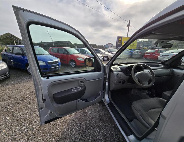 Renault Kangoo 9
