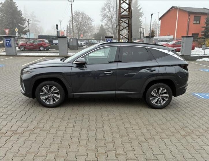 Hyundai Tucson SUV 1,6 l 132 kw