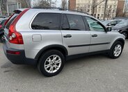 Volvo XC90 SUV / Terénní 2,4 l 120 kw