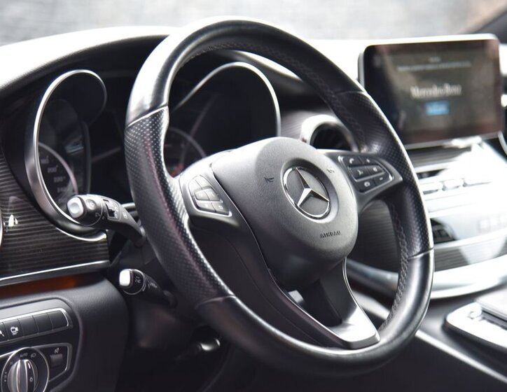 Mercedes-Benz Třídy V VAN-Minibus 2,0 l 174 kw