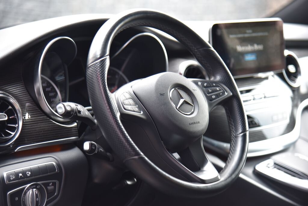 Mercedes-Benz Třídy V VAN-Minibus 2,0 l 174 kw