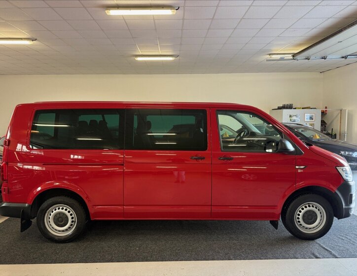 Volkswagen Caravelle 4