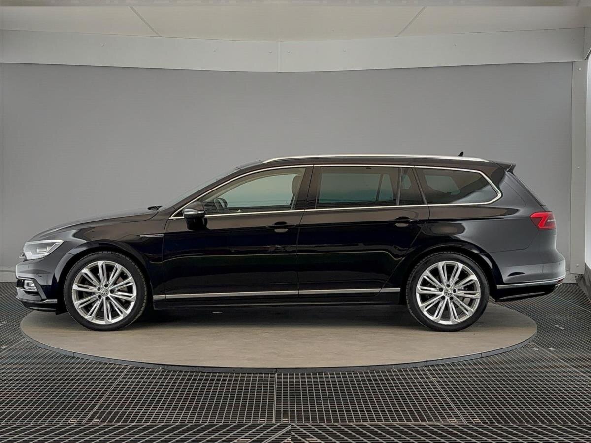 Volkswagen Passat Kombi 2,0 l 176 kw