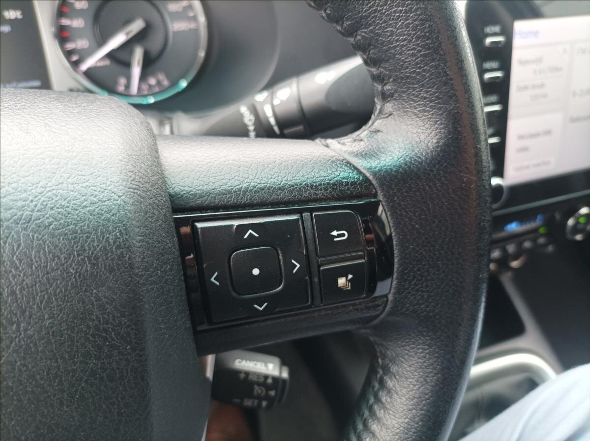 Toyota Hilux Pick-up 2,4 l 110 kw