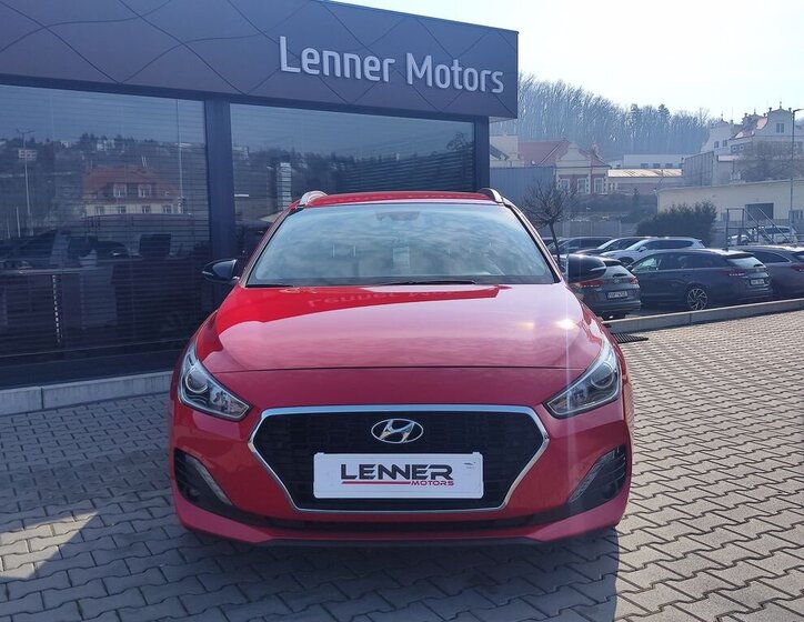 Hyundai i30 Kombi 1,4 l 103 kw