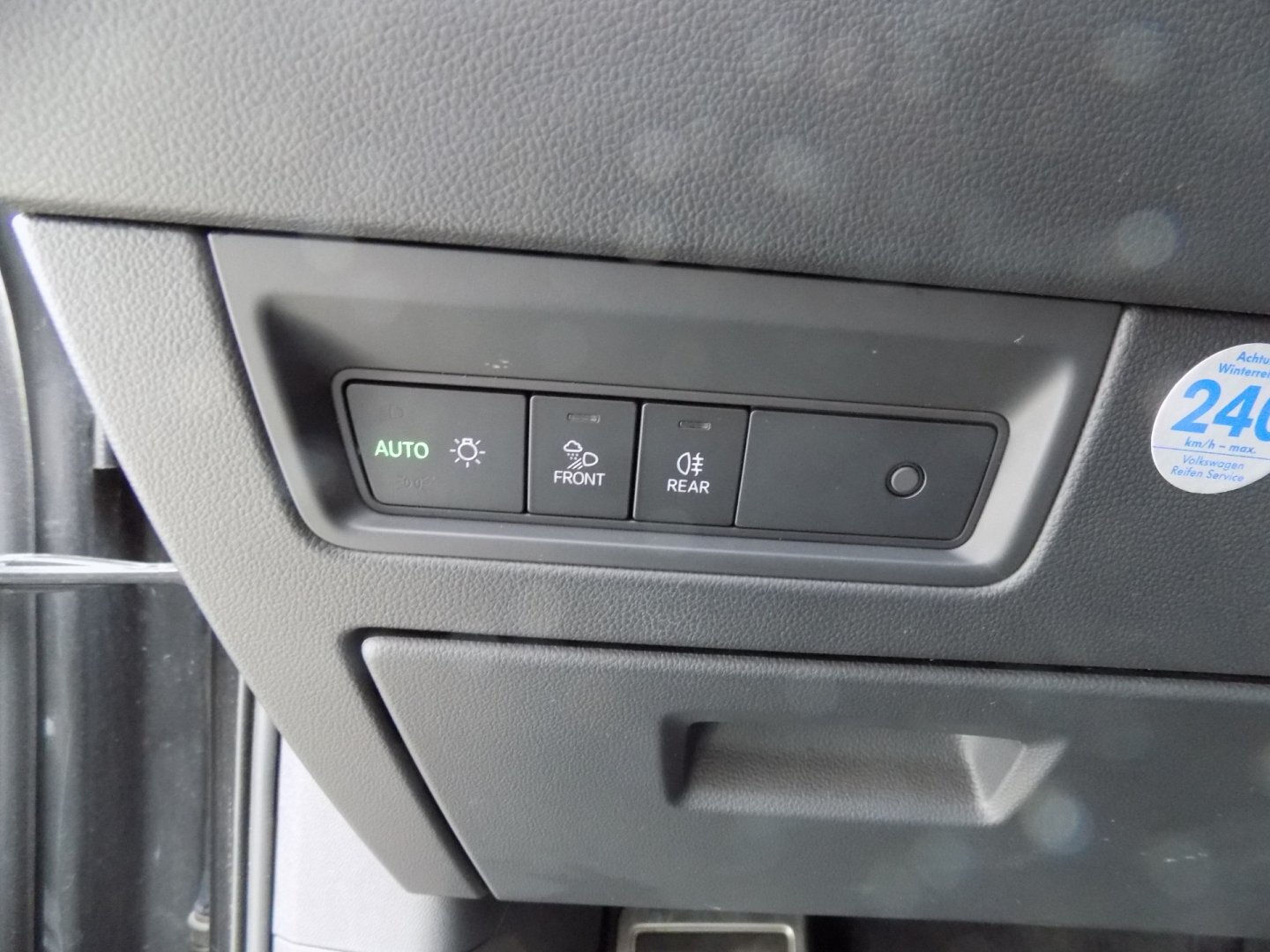 Volkswagen Touareg SUV / Terénní 3,0 l 210 kw