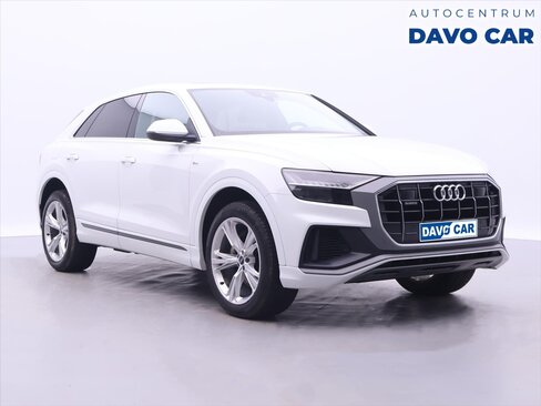 Audi Q8 SUV / Terénní 3,0 l 250 kw
