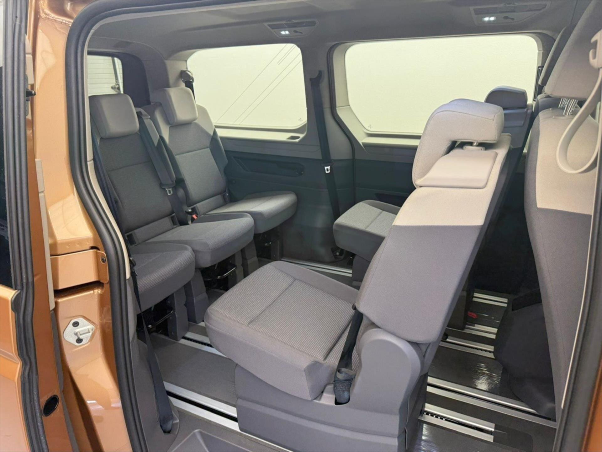 Volkswagen Multivan Ostatní 1,5 l 130 kw