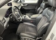 Audi Q7 22