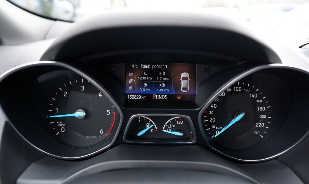 Ford Kuga SUV / Terénní 2,0 l 132 kw