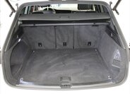 Volkswagen Touareg SUV / Terénní 3,0 l 210 kw