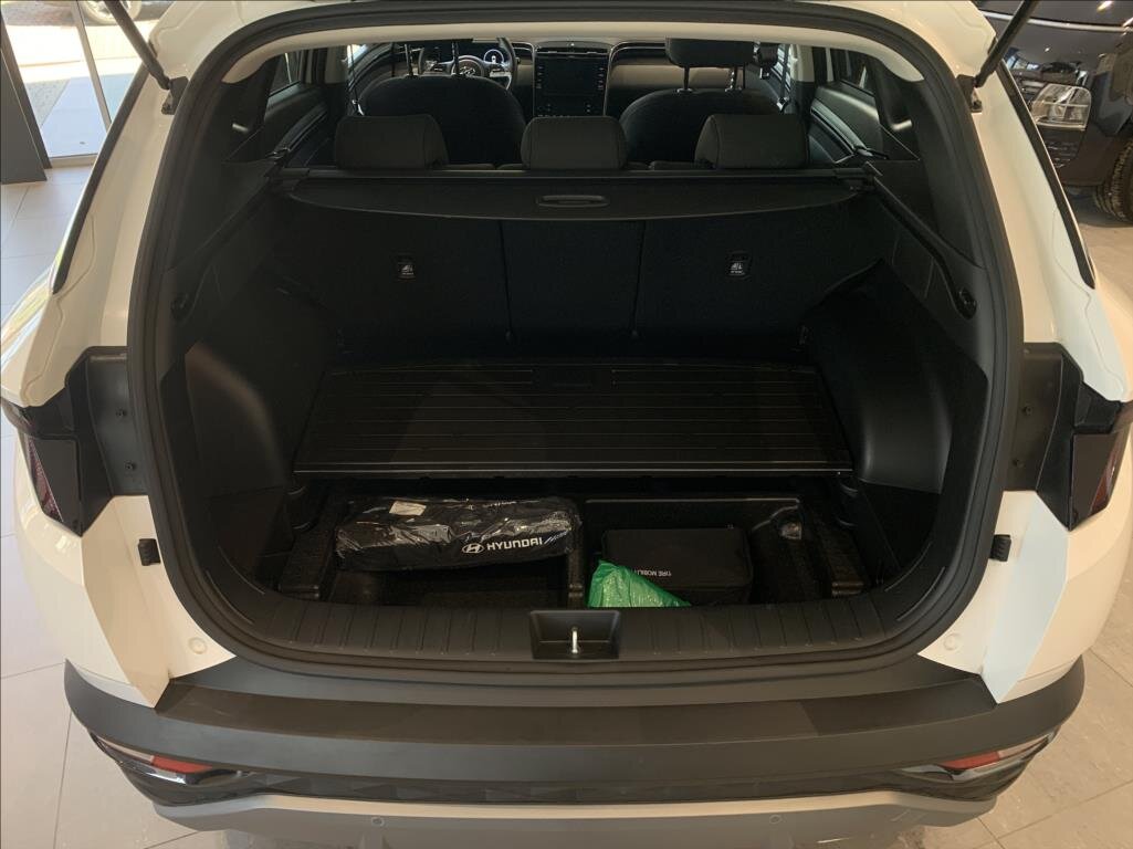 Hyundai Tucson SUV 1,6 l 169 kw