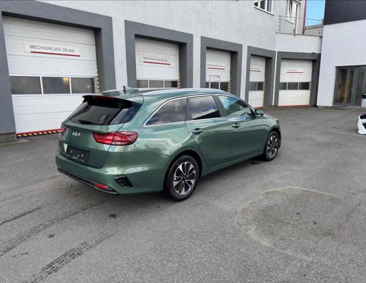 KIA Ceed 5