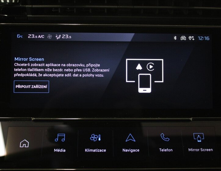 Peugeot 408 Liftback 1,2 l 96 kw