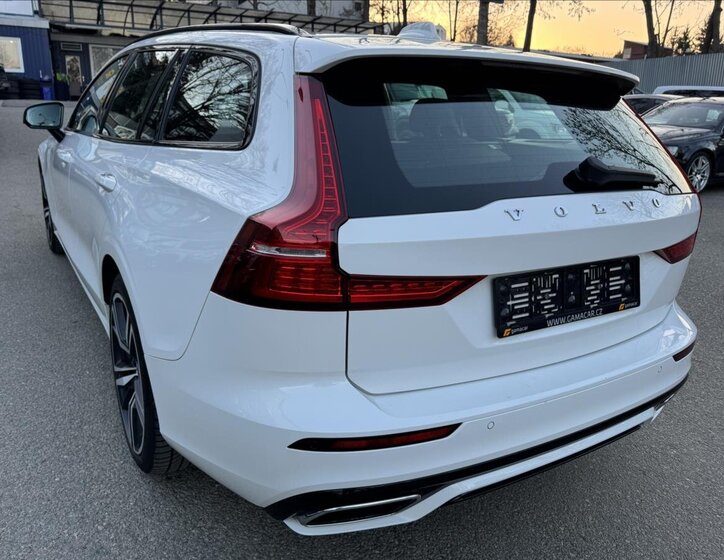 Volvo V60 Kombi 2,0 l 110 kw