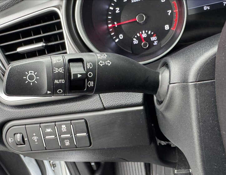 KIA Ceed Hatchback 998,0 73 kw