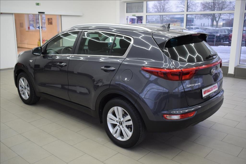 KIA Sportage SUV 1,7 l 104 kw