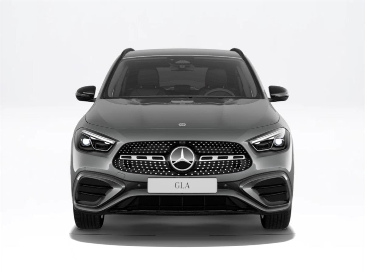 Mercedes-Benz GLA SUV / Terénní 2,0 l 110 kw