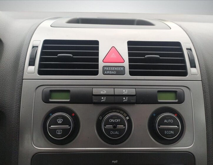 Volkswagen Touran Kombi 1,9 l 77 kw