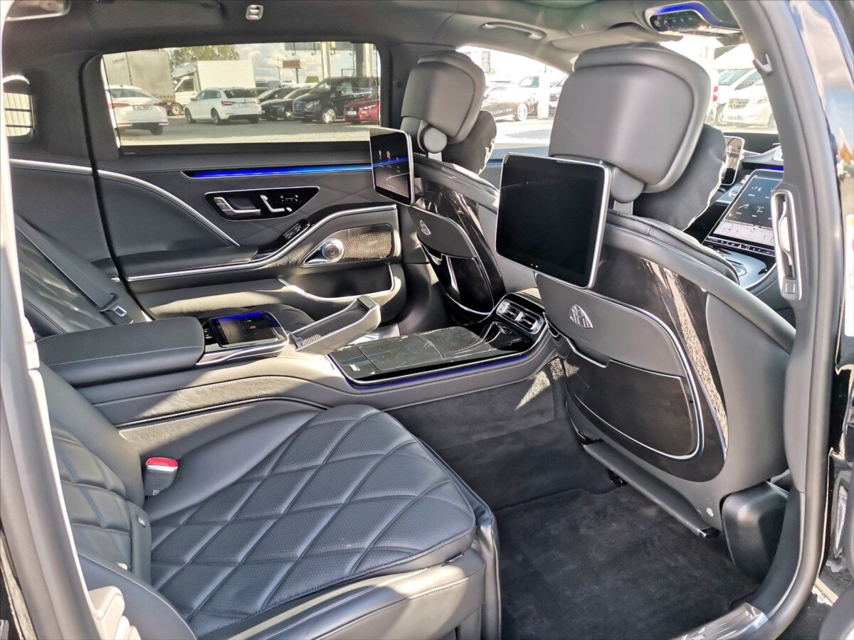 Mercedes-Benz Třídy S Ostatní 6,0 l 450 kw