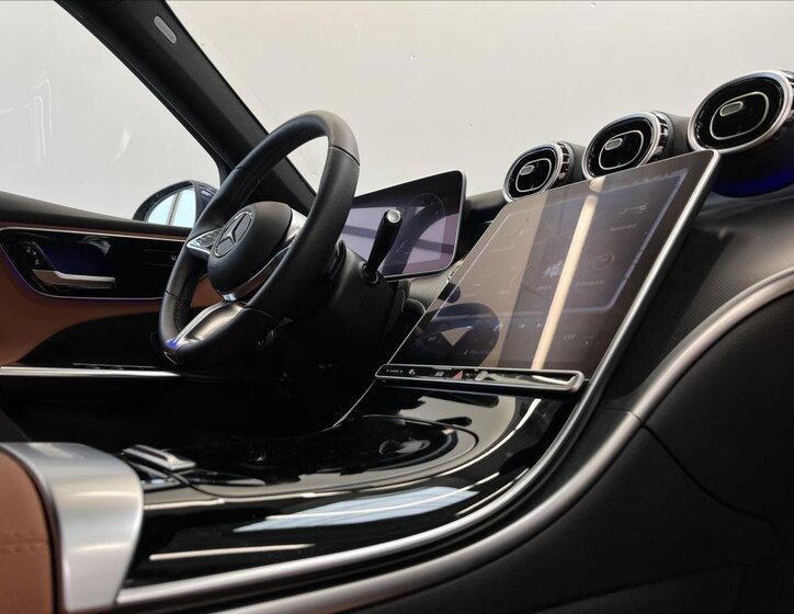 Mercedes-Benz Třídy C Kombi 2,0 l 190 kw