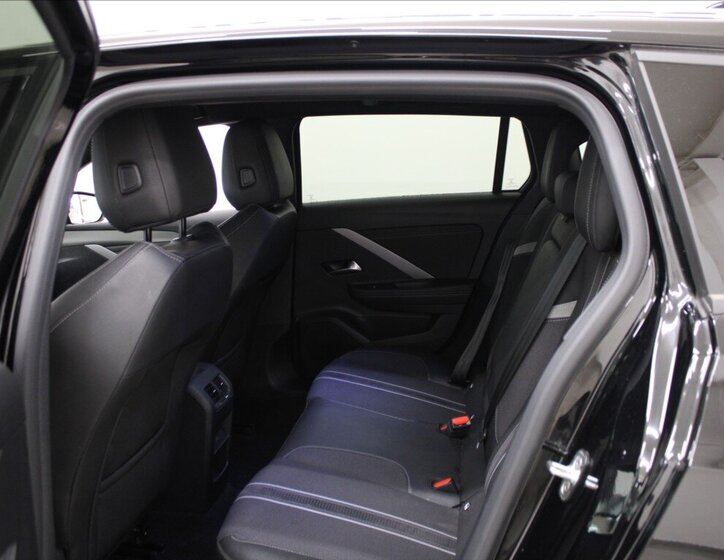 Opel Astra Kombi 1,2 l 96 kw