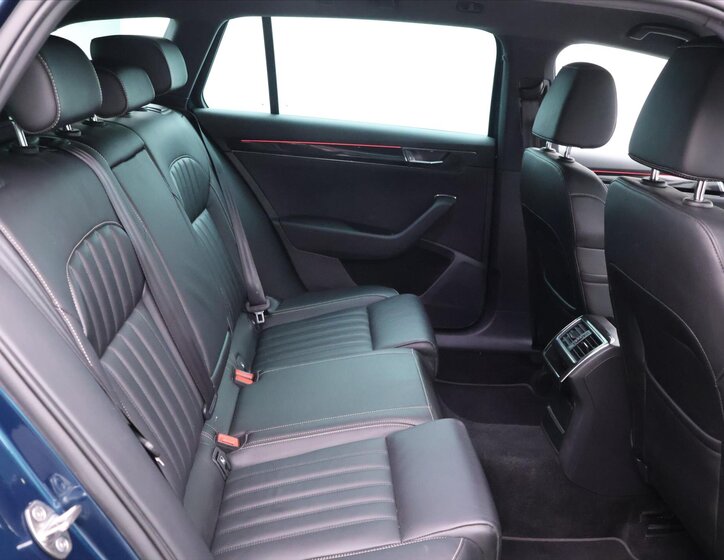 Škoda Superb Kombi 2,0 l 110 kw