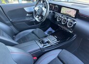 Mercedes-Benz CLA Sedan / Limuzína 2,0 l 310 kw