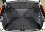 Volvo XC40 SUV / Terénní 2,0 l 145 kw