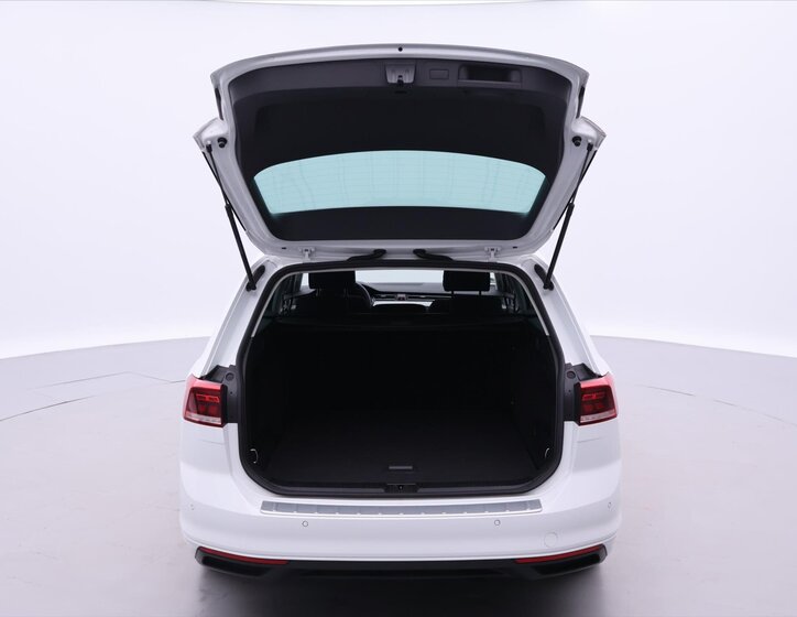 Volkswagen Passat Kombi 2,0 l 110 kw