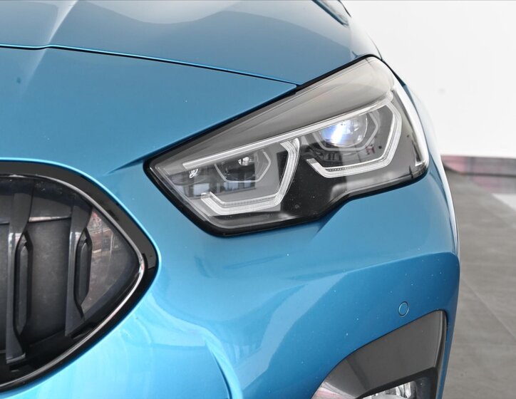 BMW Řada 2 29