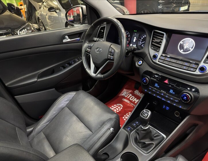 Hyundai Tucson SUV 1,6 l 130 kw