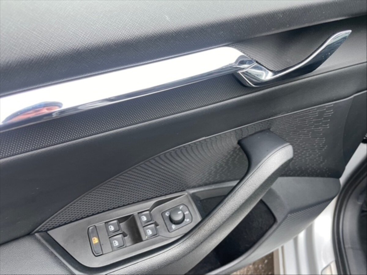 Škoda Octavia Liftback 2,0 l 85 kw