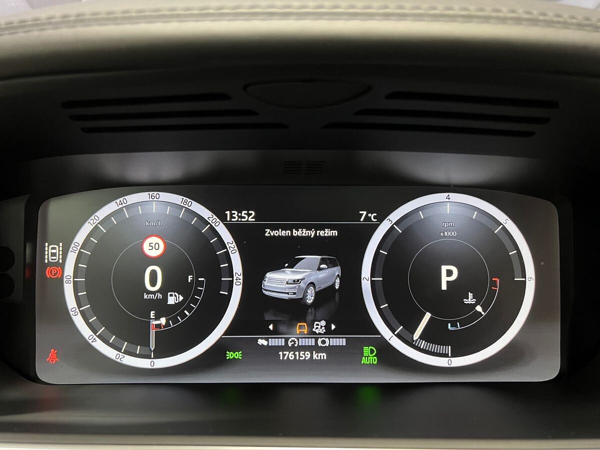 Land Rover Range Rover SUV / Terénní 4,4 l 250 kw