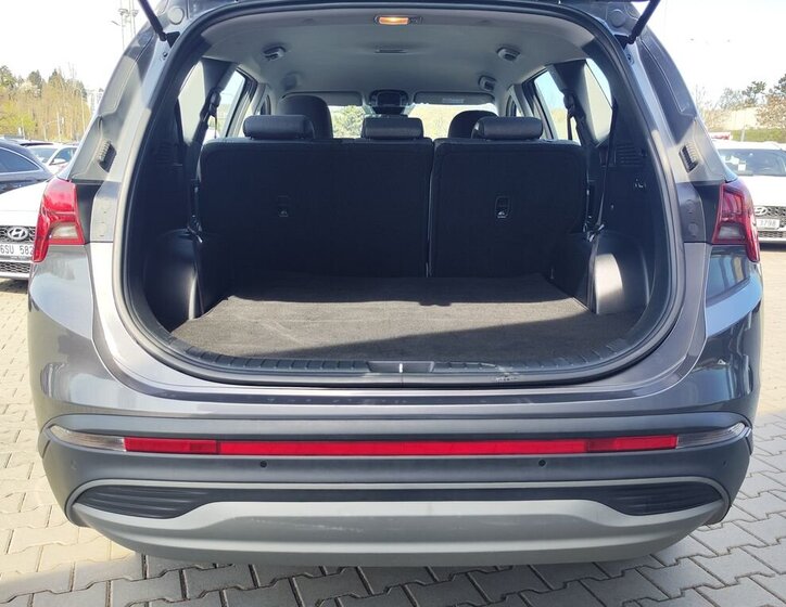 Hyundai Santa Fe SUV / Terénní 2,2 l 142 kw