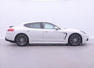 Porsche Panamera 8