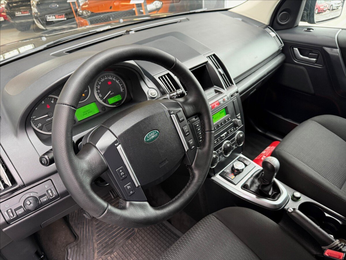Land Rover Freelander SUV 2,2 l 110 kw