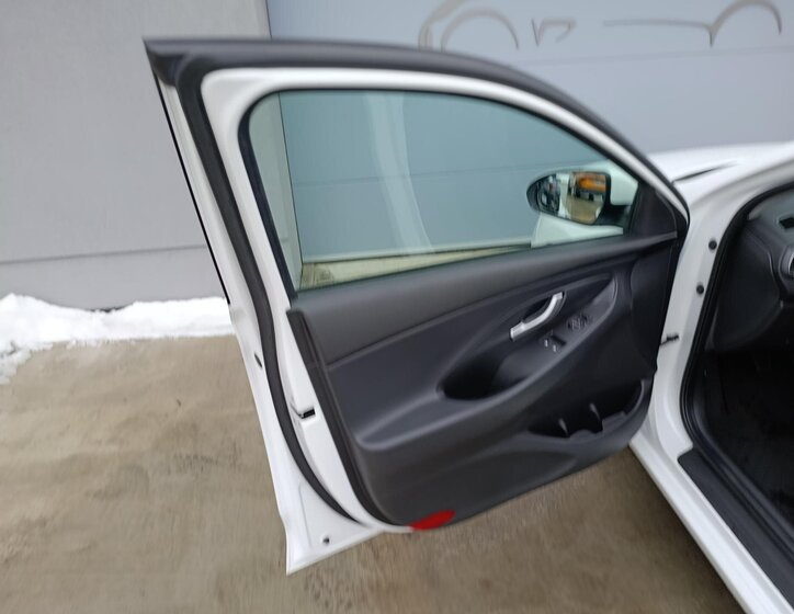 Hyundai i30 Kombi 1,4 l 73 kw