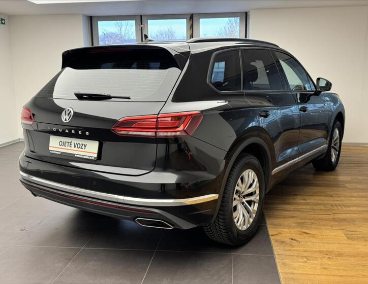 Volkswagen Touareg 4