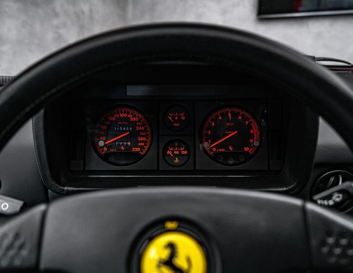 Ferrari F 512 18