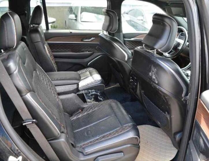 Jeep Grand Cherokee 20