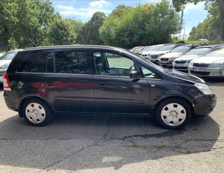 Opel Zafira Kombi 1,9 l 88 kw