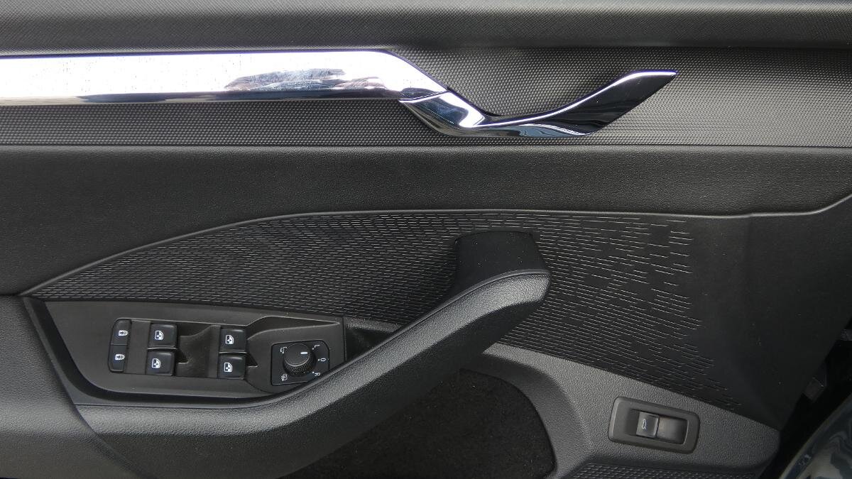 Škoda Octavia Sedan / Limuzína 2,0 l 85 kw