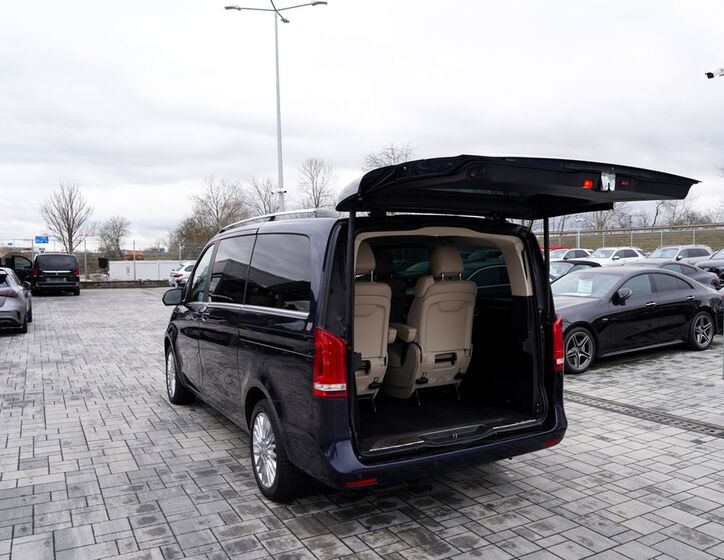 Mercedes-Benz Třídy V 11