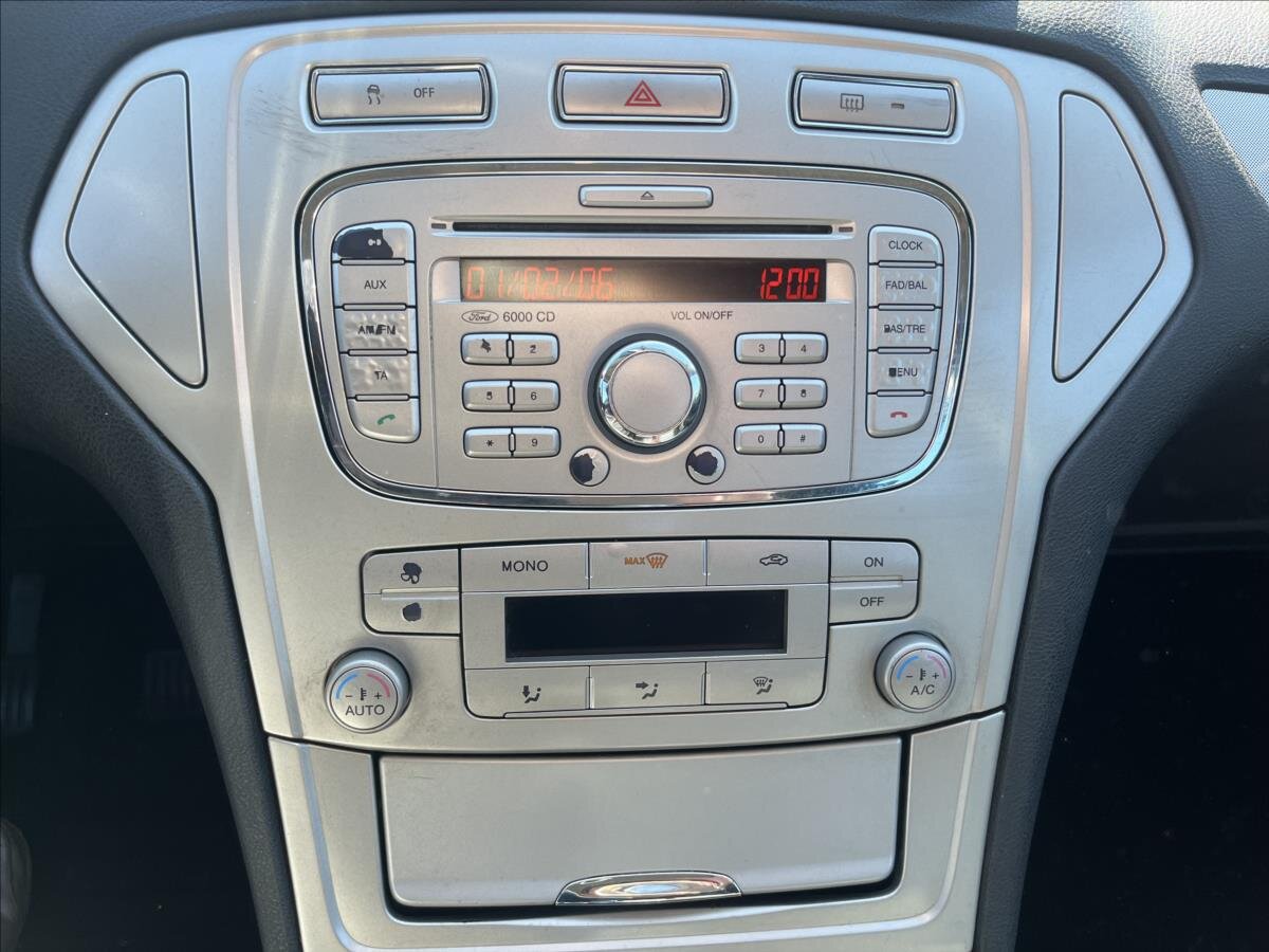 Ford Mondeo Kombi 2,0 l 103 kw