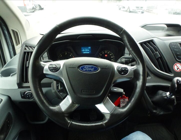 Ford Transit Skříň 2,2 l 74 kw